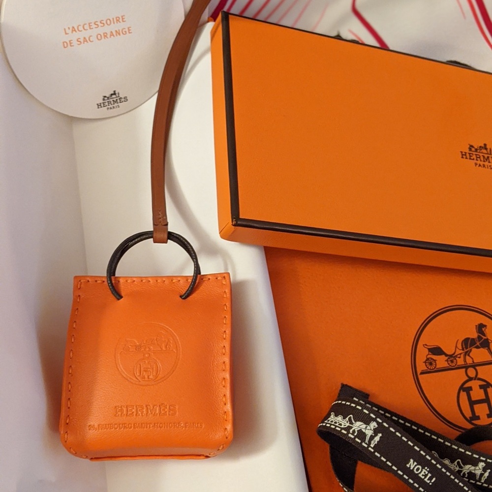 Hermes Sac Orange Shopping bag charm - Brand New